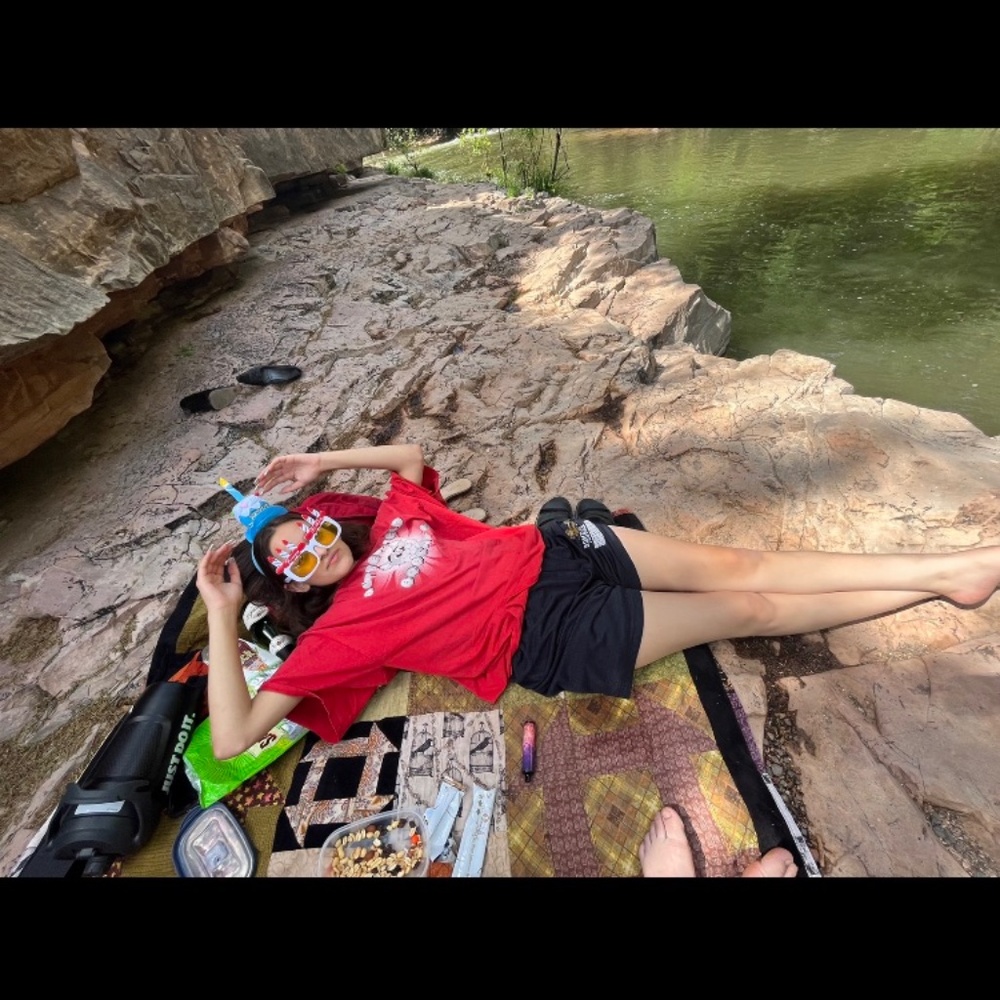 👄 - Picture 16 of 16